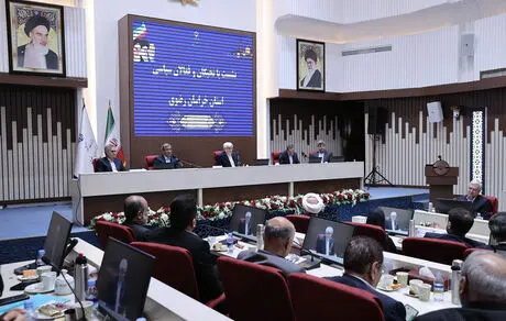 وفاق اگر یک طرفه باشد در نهایت به بن‌بست می‌خورد / رفع فیلتر به صورت گام به گام است 
