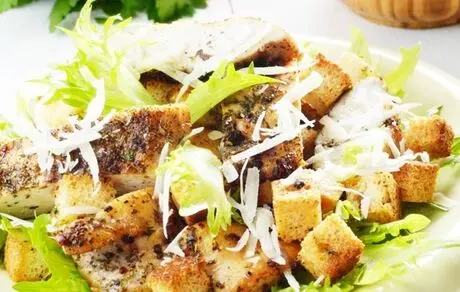طرز تهیه سالاد سزار رژیمی