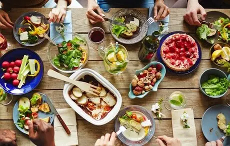 دیر شام خوردن چه بلایی سرمان می آورد؟
