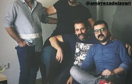 شاهرخ استخری و دوستان سنجاقی + عکس