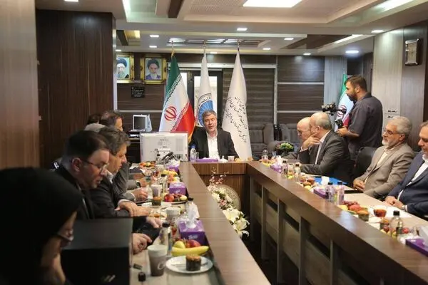 مشتری‌مداری رکن اصلی موفقیت بیمه ایران در بازار رقابتی است