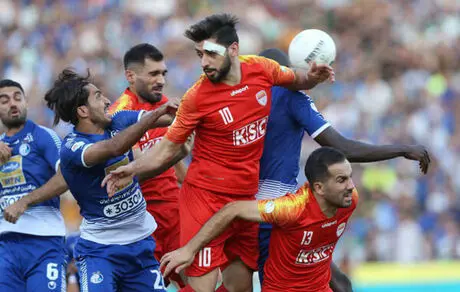  شان پیشکسوتان استقلال را خُرد کردند