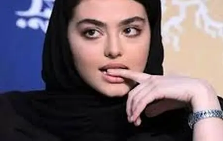 ازدواج ریحانه پارسا در استانبول+عکس