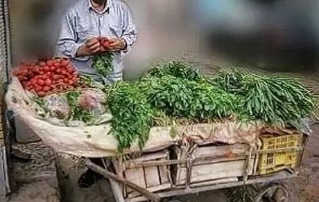 بازیگر هیولا به سبک عمو سبزی فروش + عکس