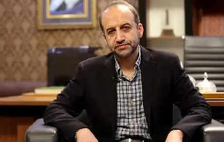 به رهبری گفتم یا این مسائل را بپذیرید یا من کنار می‌روم