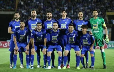بردن فجر از نان شب برای استقلال واجب‌تر است