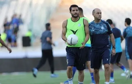 مدافع آبی ها فعلا اجازه تمرین ندارد