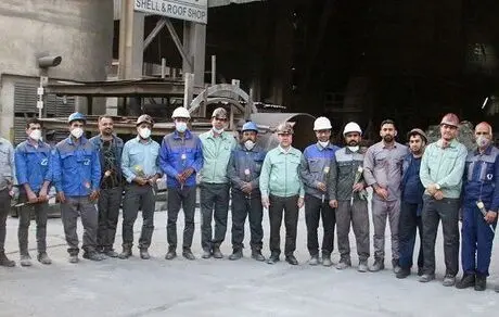 دیدار نوروزی مدیرعامل فولاد هرمزگان با کارکنان واحدهای تولیدی و ستادی