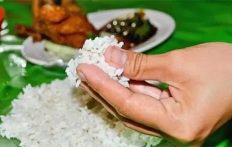 فواید شگفت انگیز غذا خوردن با دست