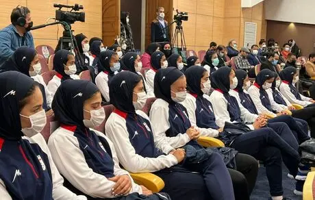 اسکوچیچ: به انرژی تیم ملی فوتبال بانوان حسودی می‌کنم