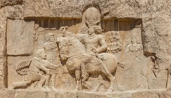 یک ماجرای عجیب تاریخی؛ آثار جنگ سرباز ساسانی با ۱۹ رومی در ۲۰۰۰ سال پیش