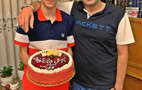 حمید گودرزی در تولد برادر کوچکترش + عکس