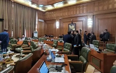 انتخابات شورای شهر تهران؛ مهدی چمران، نرجس سلیمانی و پیروز حناچی ثبت‌نام کردند