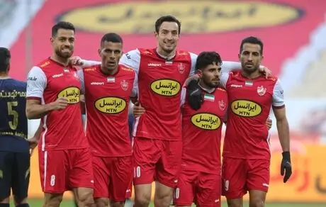 تحقیر نساجی و‌ قهرمانی پرسپولیس در نیم فصل