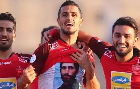 با شکست سپاهان، پرسپولیس قهرمان نیم‌فصل شد