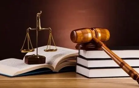 بعد از طلاق کودک تا چندسالگی با مادر است؟