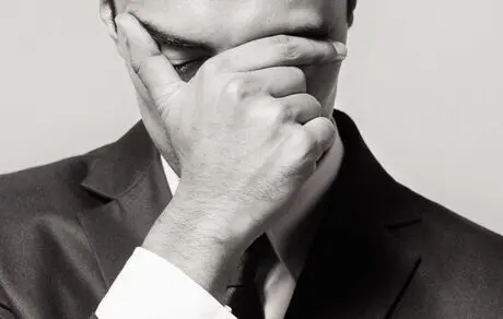 ۱۰ نشانه برای اینکه شما زیادی عذرخواهی می‌کنید