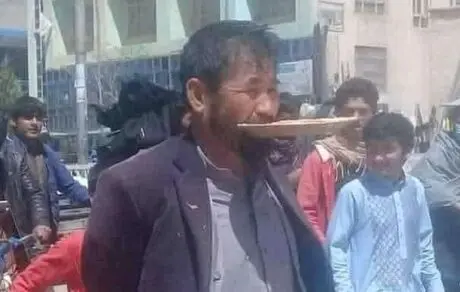 طالبان یک مرد روزه‌خوار را مجازات کرد+عکس