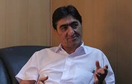 شانس پرسپولیس بیشتر از استقلال است