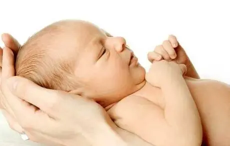 سن طلایی برای بچه‌ دار شدن خانم‌ها چه زمانی است؟
