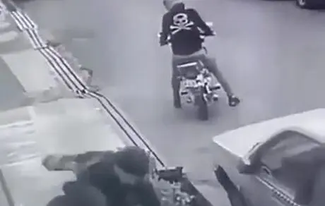 خفت گیری با چاقو در روز روشن! 