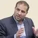 ما که نمی توانیم حقوق خودمان را بگیریم به درد لای جرز دیوار هم نمی‌خوریم