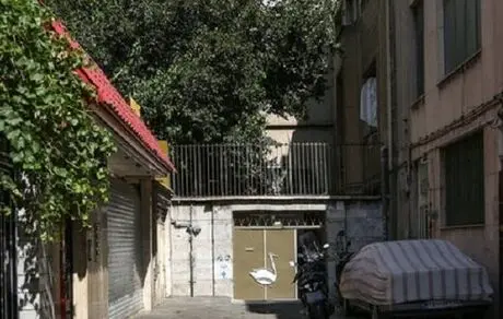 خانه فروغ مرمت می شود