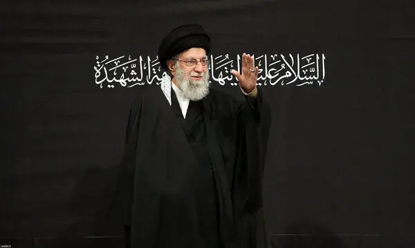 رهبر معظم انقلاب به شهادت رسیدند