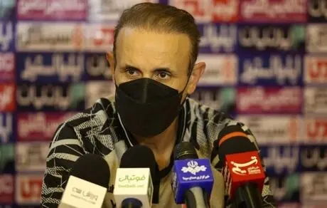 گل‌محمدی: آن معلوم‌الحال غلط کرد که در مورد همسر فوتبالیست‌ها صحبت کرد