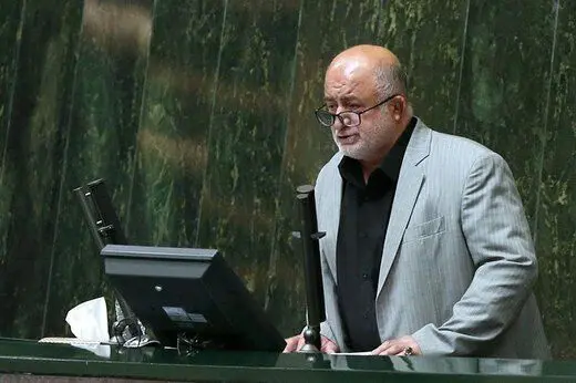جاسوسان می‌خواهند پزشکیان استعفا دهد