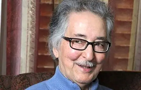 بنی صدر اولین رئیس جمهور ایران درگذشت
