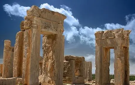 مروری بر تاریخچه تخت جمشید، نماد هویت باستانی ایران‌زمین