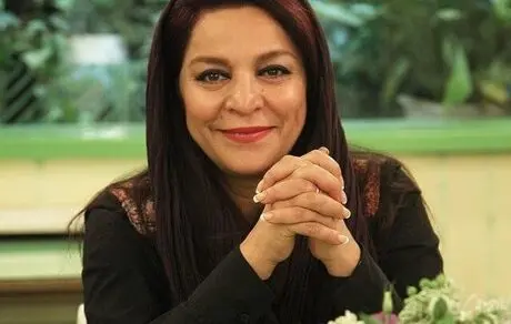 تشکر اینترنتی تهمیه میلانی برای تبریک تولد + عکس