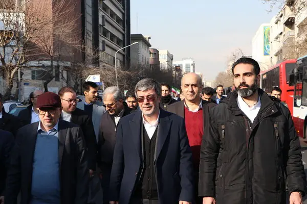 تجدید پیمان خانواده بیمه ایران با آرمان های نظام مقدس جمهوری اسلامی ایران