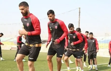 بازیکن مصدوم پرسپولیس راضی به جراحی زانو شد