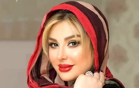 عکسهای نیوشا صیغمی روی فرش قرمز در مسکو