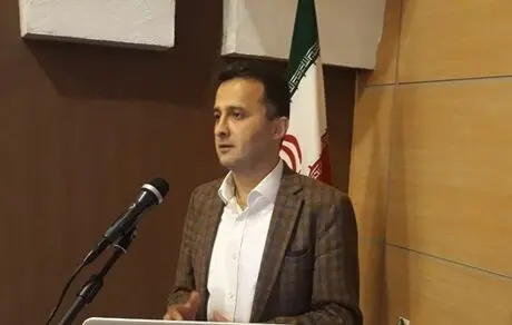 محمودزاده: کارت3 بازیکن استقلال صادر نشده است