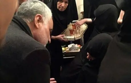 انگشتر هدیه ای که حاج قاسم به آیت‌الله هاشمی داد +عکس