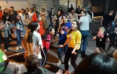  درسی از یک راننده تاکسی