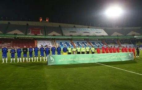 واعظ آشتیانی: ثابت شد استقلال و پرسپولیس نه سودده هستند و نه خرید سهام‌شان توجیه اقتصادی دارد 